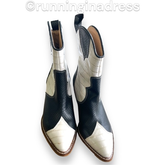 NWOB Flawed ARider Eden Western Inspired Crocodile Embossed Cow Print Boot 7 - Picture 12 of 16